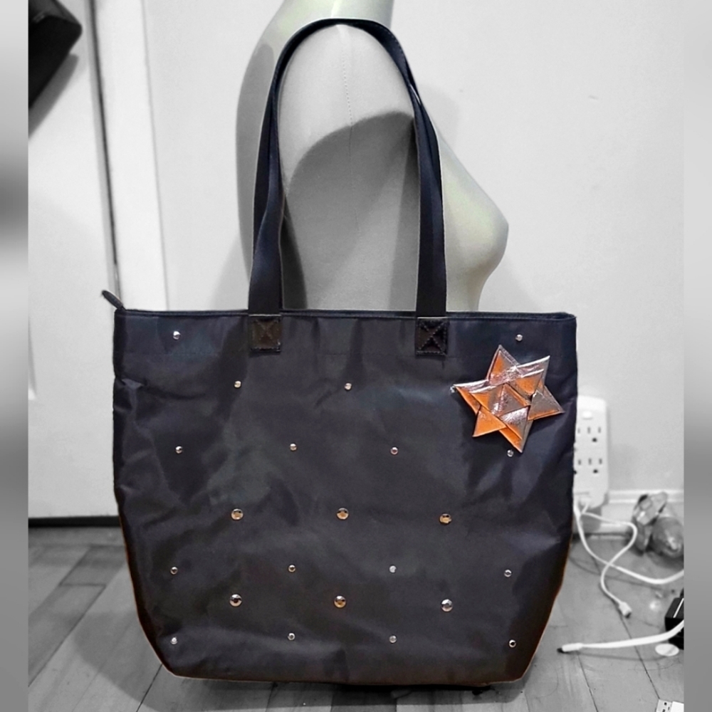 ❤️Bath and Body Works Zippered Tote Bag With tag